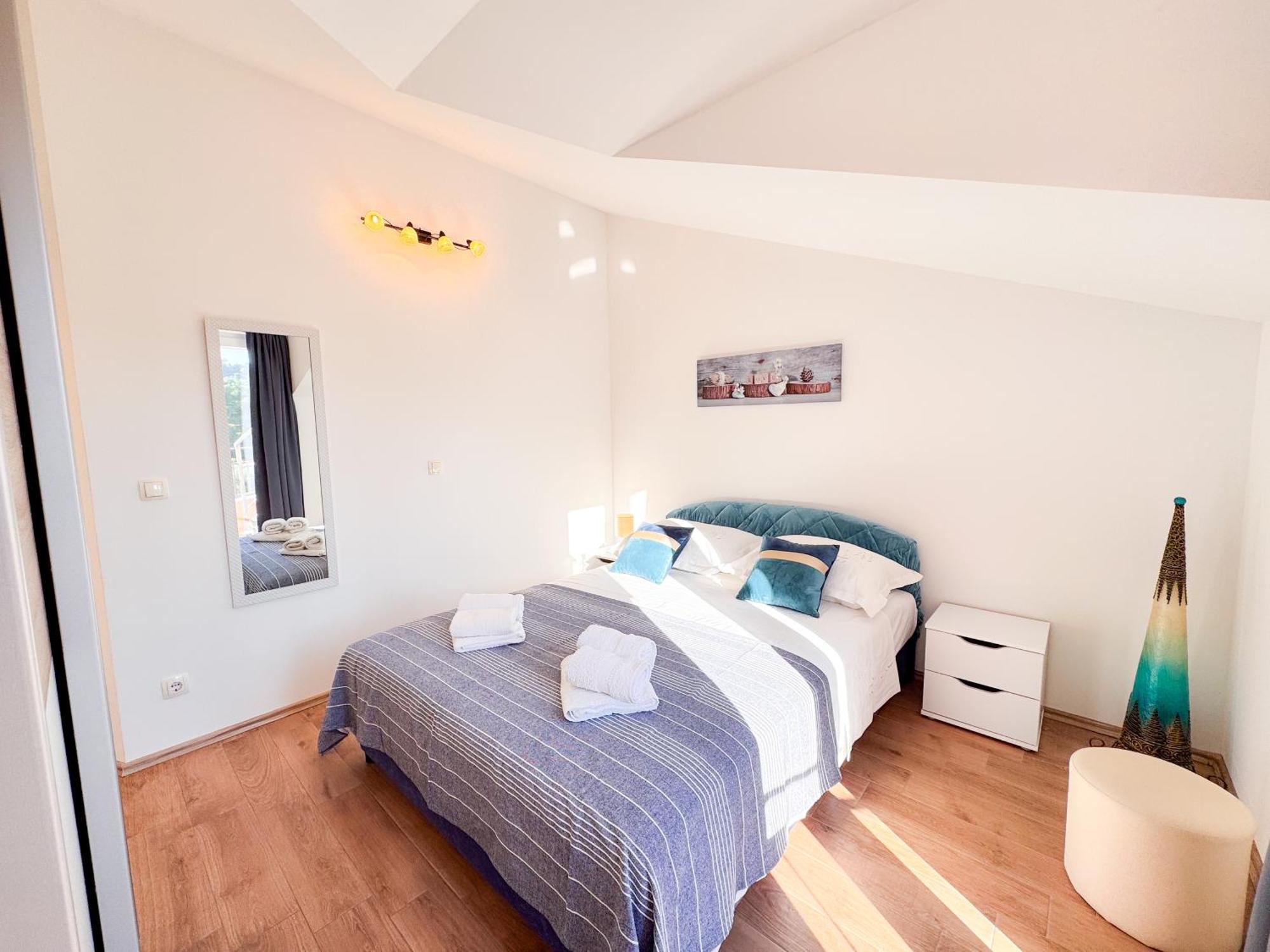 Apartamento Regina Del Mare Slatine Exterior foto