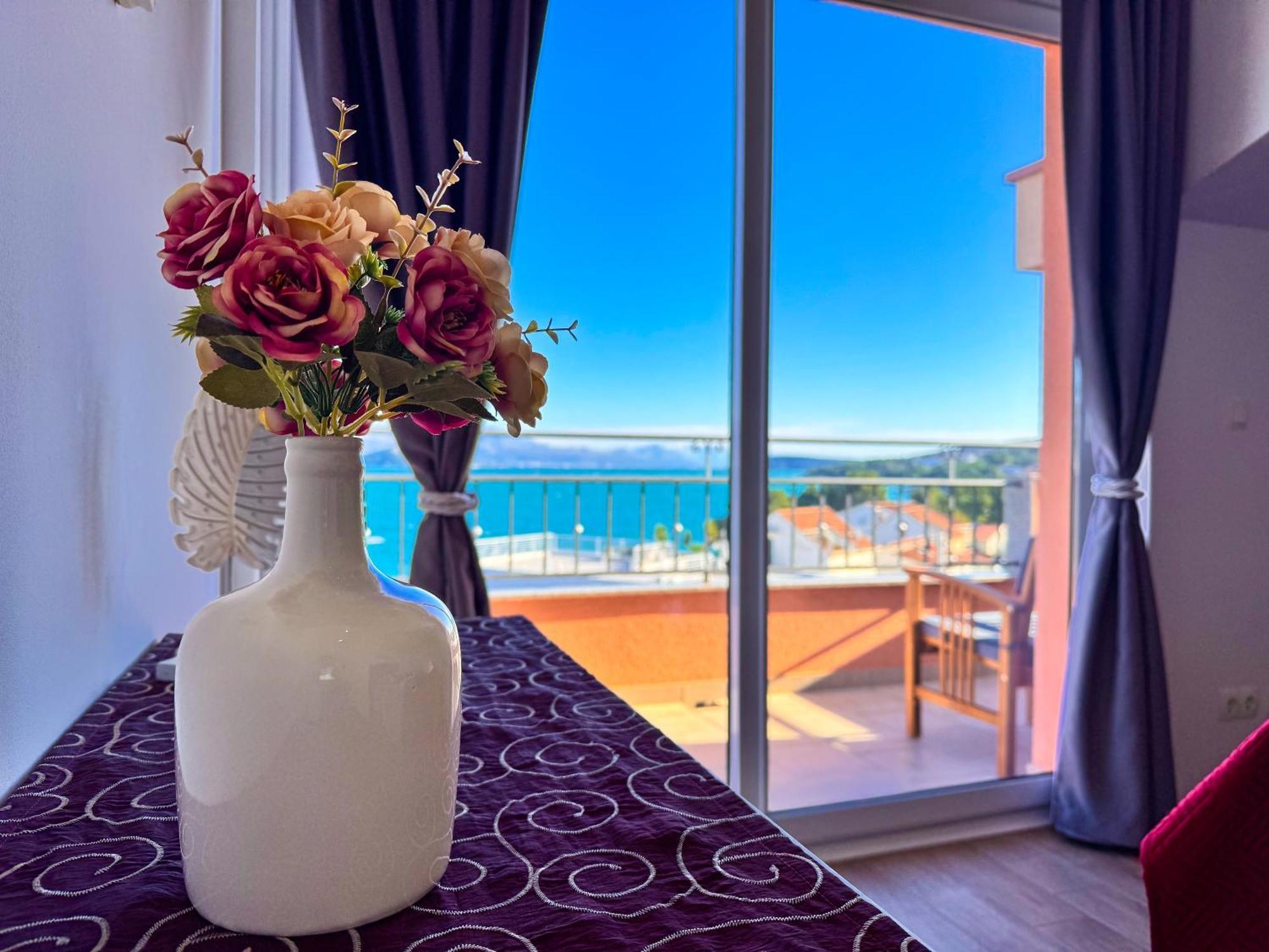 Apartamento Regina Del Mare Slatine Exterior foto