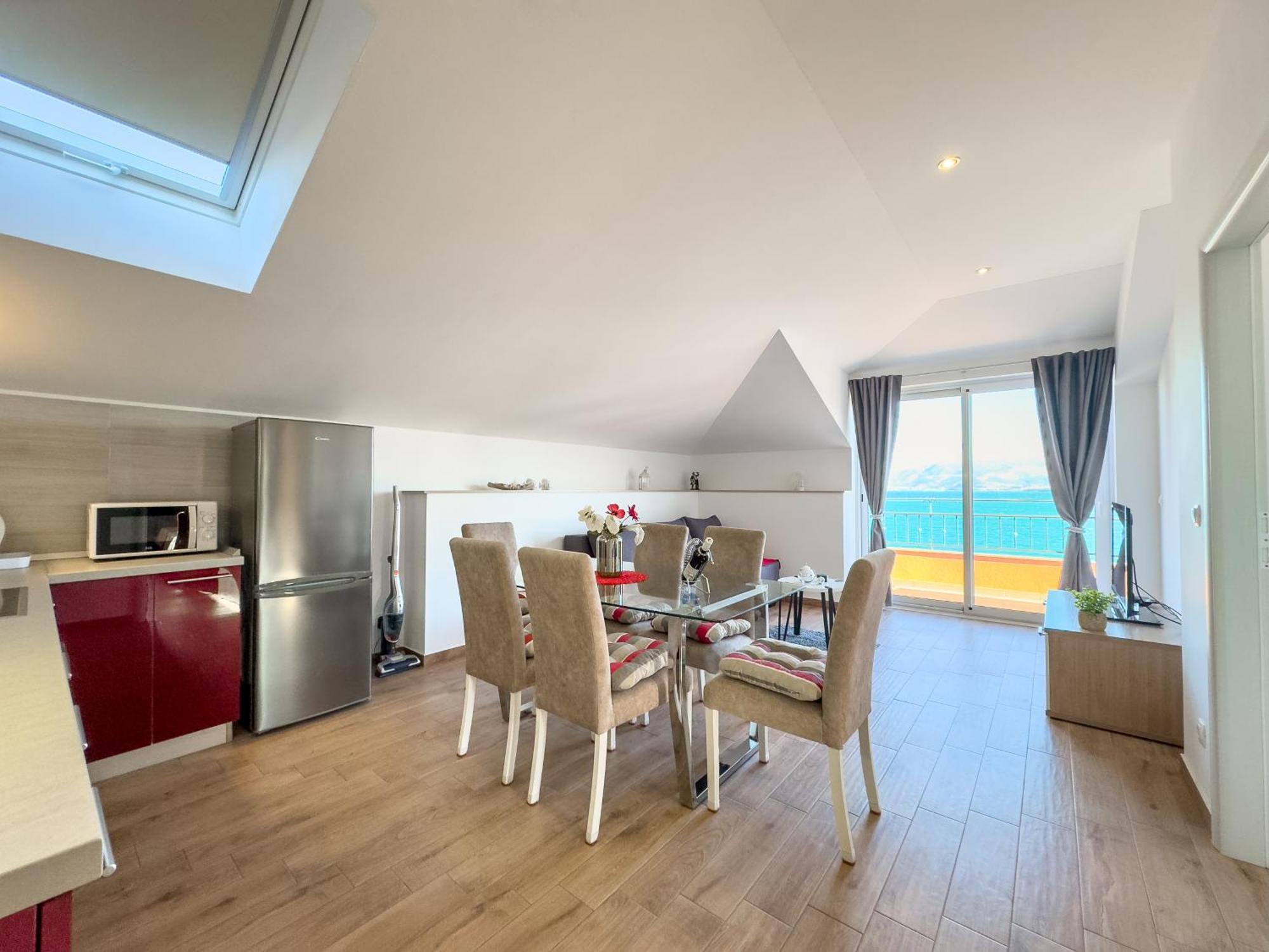 Apartamento Regina Del Mare Slatine Exterior foto